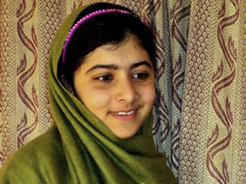 Pakistan's private schools ban Malala's book Pakistan's private schools ban Malala's book