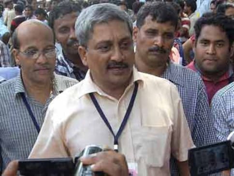 Goa CM Parrikar denies allegations of racism against Nigerians Goa CM Parrikar denies allegations of racism against Nigerians