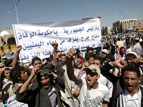 Gulf countries accuse Houthi rebels of staging 'coup' in Yemen