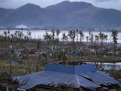Coke pulls ads, donates the money to Haiyan relief work Coke pulls ads, donates the money to Haiyan relief work