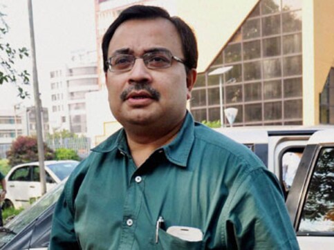 Police raid arrested TMC MP Kunal Ghosh's house, seize hard disk Police raid arrested TMC MP Kunal Ghosh's house, seize hard disk