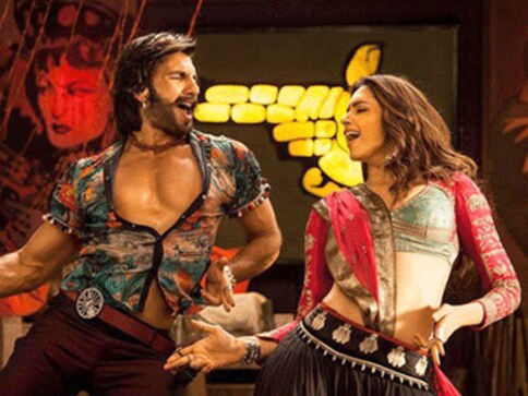 Ram-Leela screening disrupted in Indore
