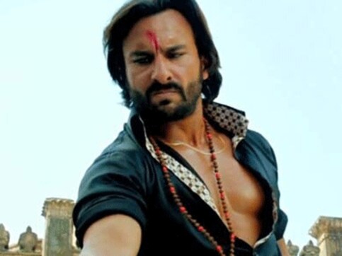 Delhi media asks Saif Ali Khan to apologise for turning up late Delhi media asks Saif Ali Khan to apologise for turning up late