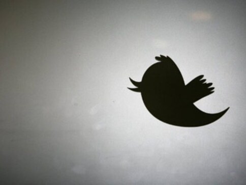 47% of Americans think buying stock in Twitter not worth it: Poll