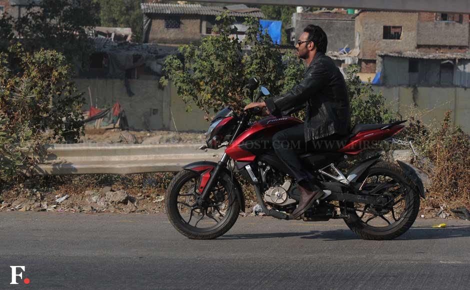 Photos: Check out Ajay Devgn riding a bike while shooting 'Action Jackson'