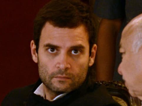 Delhi polls: Cong considering support to AAP, says Rahul Gandhi Delhi polls: Cong considering support to AAP, says Rahul Gandhi