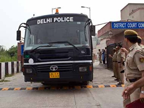 Delhi court acquits govt servant in rape case Delhi court acquits govt servant in rape case