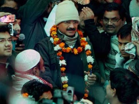 Delhi CM Kejriwal holds review meet as AAP completes month in office Delhi CM Kejriwal holds review meet as AAP completes month in office