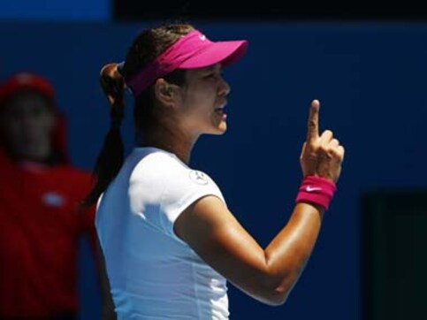 Australian Open: Li Na saves match point in gritty 3rd round win over Safarova Australian Open: Li Na saves match point in gritty 3rd round win over Safarova