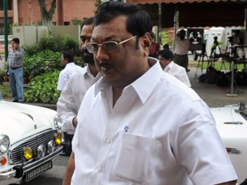 MK Alagiri warns DMK of consequences if it doesn't reinstate him; expelled leader claims party needs to be saved MK Alagiri warns DMK of consequences if it doesn't reinstate him; expelled leader claims party needs to be saved