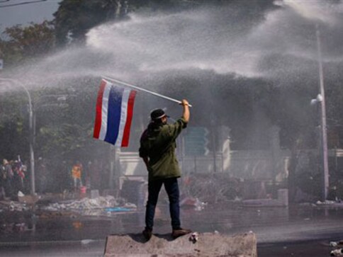Thai protesters march on new government targets