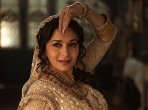 Playing Begum Para in Dedh Ishqiya was like tightrope walk: Madhuri Playing Begum Para in Dedh Ishqiya was like tightrope walk: Madhuri