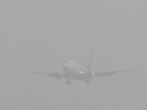 Fog in Rajasthan disrupts trains and planes schedules Fog in Rajasthan disrupts trains and planes schedules