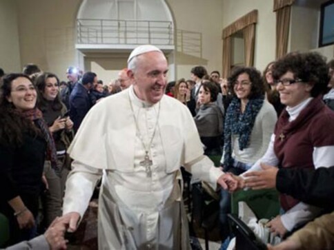 Pope urges the rich at Davos to serve humanity with wealth