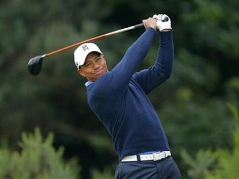 Tiger Woods struggles continue in Dubai curtain-raiser Tiger Woods struggles continue in Dubai curtain-raiser