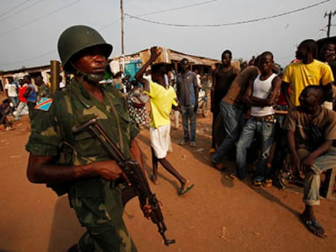 Congo armed groups wielding machetes reportedly execute 70: UN