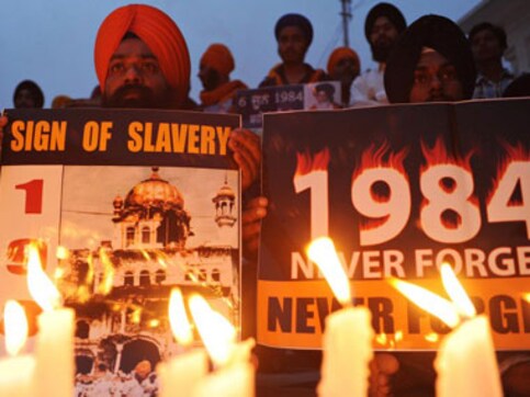 Govt sets up SIT for fresh probe into 1984 anti-Sikh riots, report in 6 months Govt sets up SIT for fresh probe into 1984 anti-Sikh riots, report in 6 months