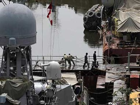 INS Sindhuratna returns to Mumbai harbour INS Sindhuratna returns to Mumbai harbour