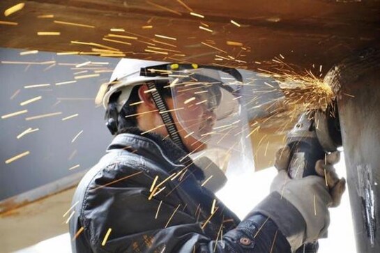 World economic recovery struggling to gain traction