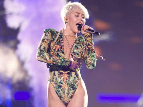 Miley Cyrus' concert antics prompt parent complaints? Miley Cyrus' concert antics prompt parent complaints?
