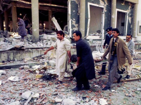 Bomb blast in Karachi kills 7 police officers, 33 injured Bomb blast in Karachi kills 7 police officers, 33 injured
