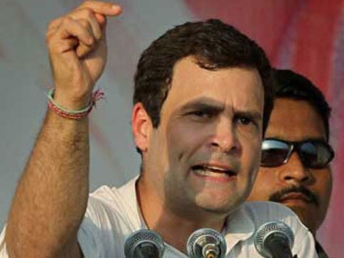 Rahul to Odisha: BJD looting you, making mining mafia rich Rahul to Odisha: BJD looting you, making mining mafia rich