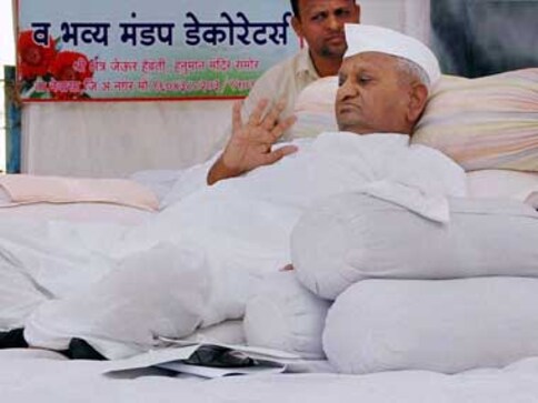 Anna Hazare to campaign for 50 independent candidates across India