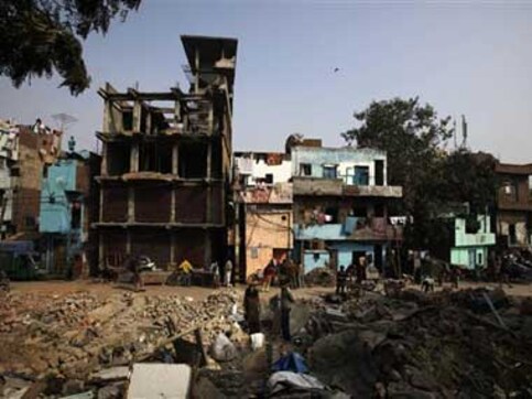 Cabinet gives 123 prime properties in Delhi to Wakf board Cabinet gives 123 prime properties in Delhi to Wakf board