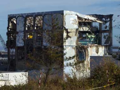 Japan sees future business in Fukushima cleanup