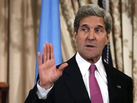 John Kerry lights diyas to celebrate first Diwali at US State Dept John Kerry lights diyas to celebrate first Diwali at US State Dept