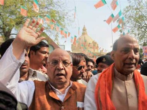 Veteran BJP leader Lalji Tandon sworn in as governor of Bihar, replaces Satya Pal Malik Veteran BJP leader Lalji Tandon sworn in as governor of Bihar, replaces Satya Pal Malik
