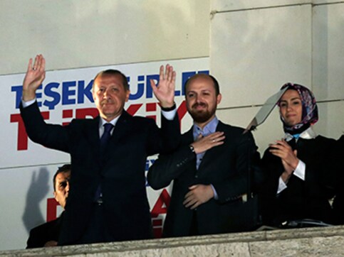 Turkey PM Erdogan claims decisive victory in local elections Turkey PM Erdogan claims decisive victory in local elections