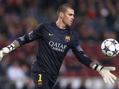 Injured Valdes could have played his last game for Barcelona Injured Valdes could have played his last game for Barcelona