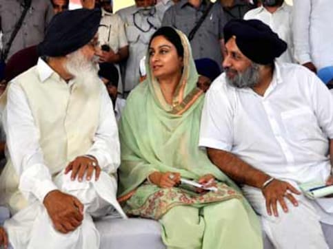 SAD's Harsimrat Kaur declares her wealth grew by Rs 48 crore in 5 years SAD's Harsimrat Kaur declares her wealth grew by Rs 48 crore in 5 years