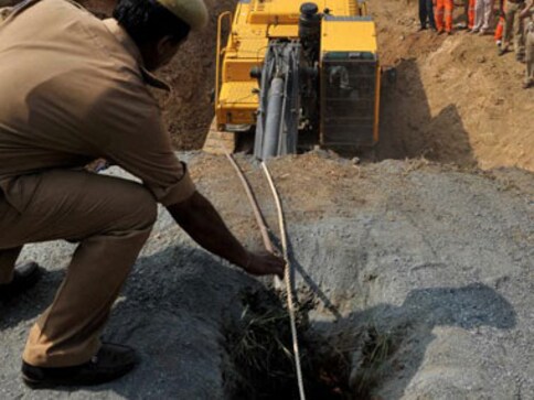 Gloomy end to 10-hour long rescue operation in Telangana's Medak district after 3-year-old boy found dead in 120-ft borewell Gloomy end to 10-hour long rescue operation in Telangana's Medak district after 3-year-old boy found dead in 120-ft borewell