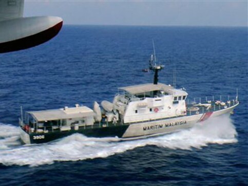 Fifth possible signal heard in search for MH370 jet Fifth possible signal heard in search for MH370 jet