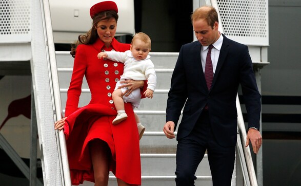 Photos: William, Kate, adorable baby George pay official visit to New Zealand Photos: William, Kate, adorable baby George pay official visit to New Zealand