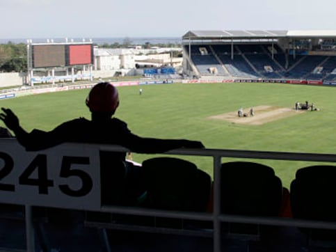 India signs deal to fund floodlights at Sabina Park India signs deal to fund floodlights at Sabina Park