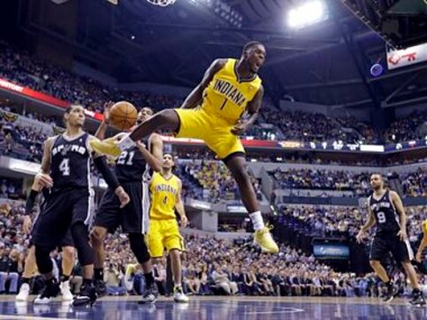 NBA wrap: Spurs outclass Pacers to record 18th straight win NBA wrap: Spurs outclass Pacers to record 18th straight win