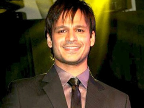 Twitter takes a dig at Vivek Oberoi for announcing film on Balakot air strikes; call it 'toughest time in Abhinandan's life' Twitter takes a dig at Vivek Oberoi for announcing film on Balakot air strikes; call it 'toughest time in Abhinandan's life'