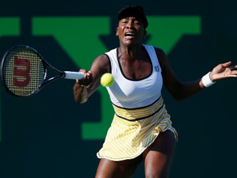 Venus beats Scheepers to advance into Charleston third round Venus beats Scheepers to advance into Charleston third round