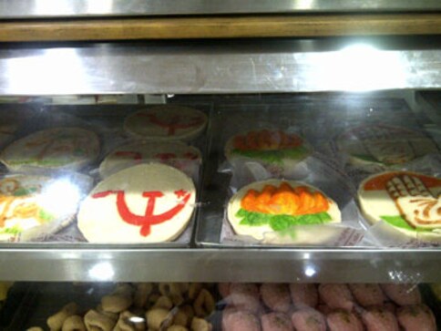 In Kolkata, the sandesh wears party colours In Kolkata, the sandesh wears party colours