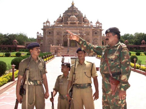 Akshardham case: JNU students protest, seek damages for the acquitted Akshardham case: JNU students protest, seek damages for the acquitted