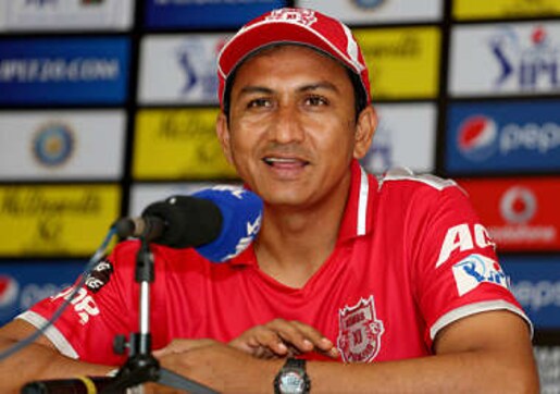 Sanjay Bangar as good as Gary Kirsten: Sehwag Sanjay Bangar as good as Gary Kirsten: Sehwag