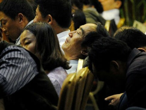 MH370 search: Families demand release of raw satellite data MH370 search: Families demand release of raw satellite data