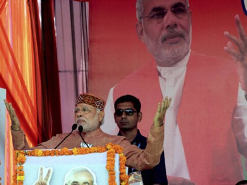 Sonia's invocation of god shows her desperation, says Modi Sonia's invocation of god shows her desperation, says Modi