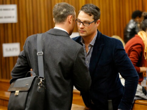 South African court orders Pistorius to 30 days of psychiatric tests South African court orders Pistorius to 30 days of psychiatric tests