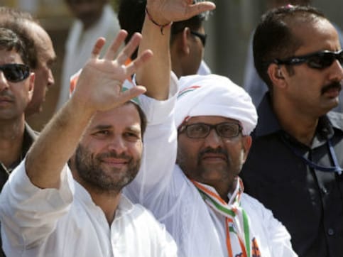 EC orders probe after Ajai Rai flashes Cong symbol at booth EC orders probe after Ajai Rai flashes Cong symbol at booth