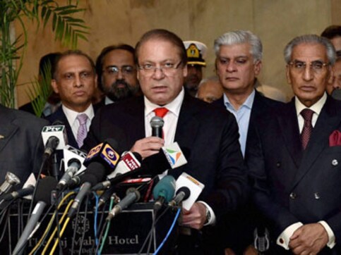 Important for India, Pak to work towards peace: Nawaz Sharif Important for India, Pak to work towards peace: Nawaz Sharif