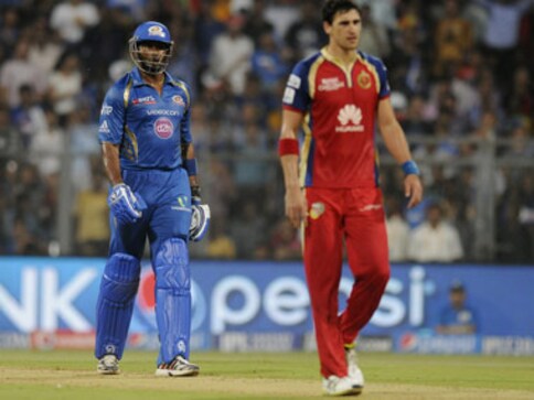 Tweet Report: 'Pollard threw bat, Rohit would have thrown wicket' Tweet Report: 'Pollard threw bat, Rohit would have thrown wicket'